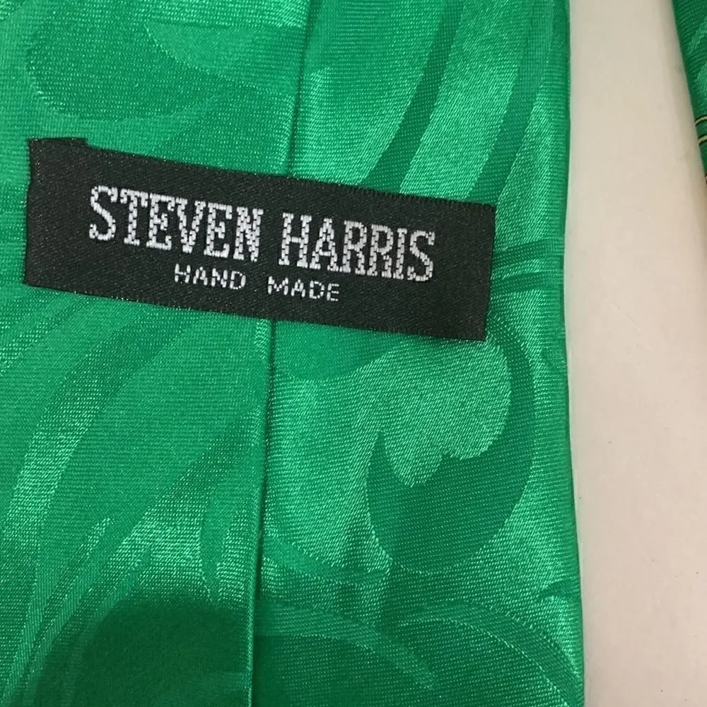 Stephen Harris Green Handmade Santa and his sleigh Christmas Novelty Tie